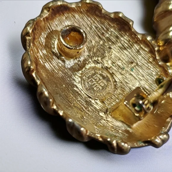 GIVENCHY Vintage 1980's Huge G Logo Clip-on Earrings New Old Stock - Picture 5 of 6